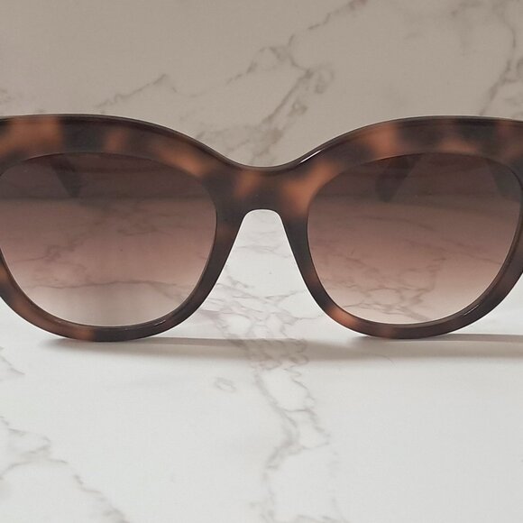 Longchamp Accessories - Longchamp Oversized Tortoise Cat Eye  Polarized Sunglasses With Case - NWOT